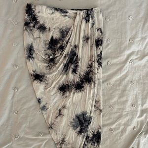 Tie Die Stretchy Skirt